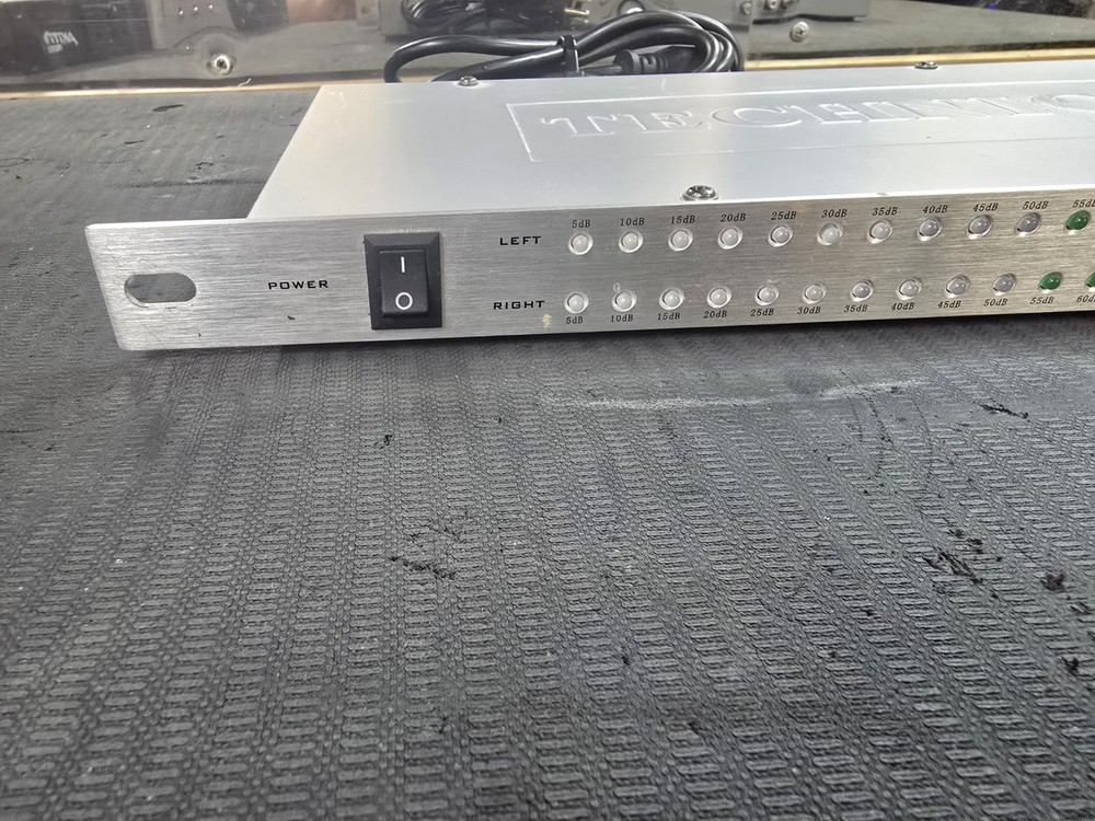 Technical Pro dB-s28 1U Rack Mount dB