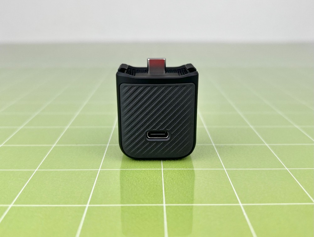 DJI Osmo Pocket 3 Handle With 1/4″ Thread