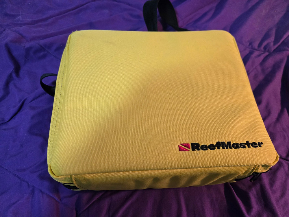 SeaLife ReefMaster Underwater Camera Case & External Flash & Soft Carry Bag