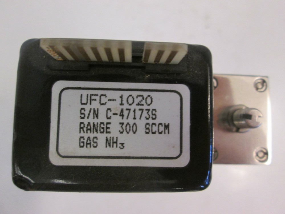 Unit UFC-1020 Mass Flow Controller MFC, NH3, 300 SCCM