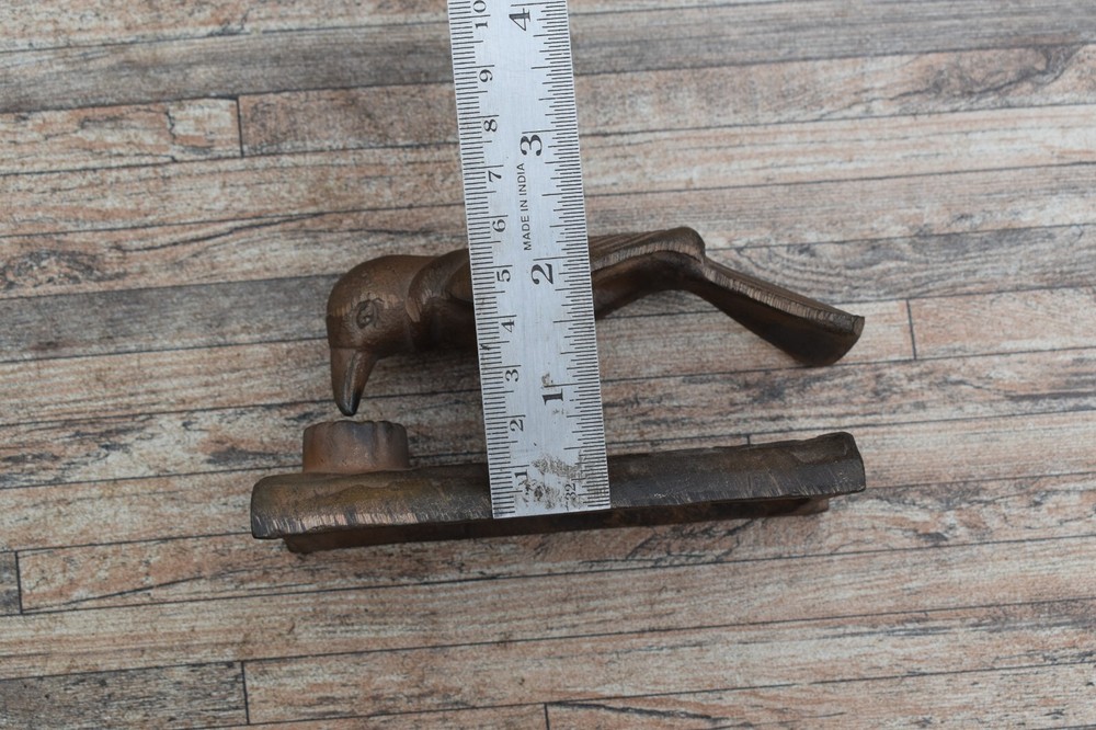 Cast Iron Woodpecker Bird Shape Door Gate Pull Handle Knocker Farm Barn Decor
