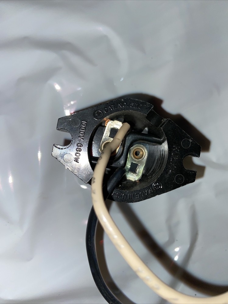 REPLACEMENT SOCKET FOR DAMAR KULKA 5110 BY22D SOCKET SOX LPS Low Pressure Sodium