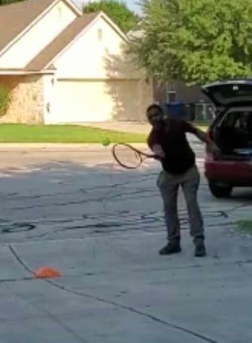 Solo/single tennis trainer, practice kit with base, string, and one ball