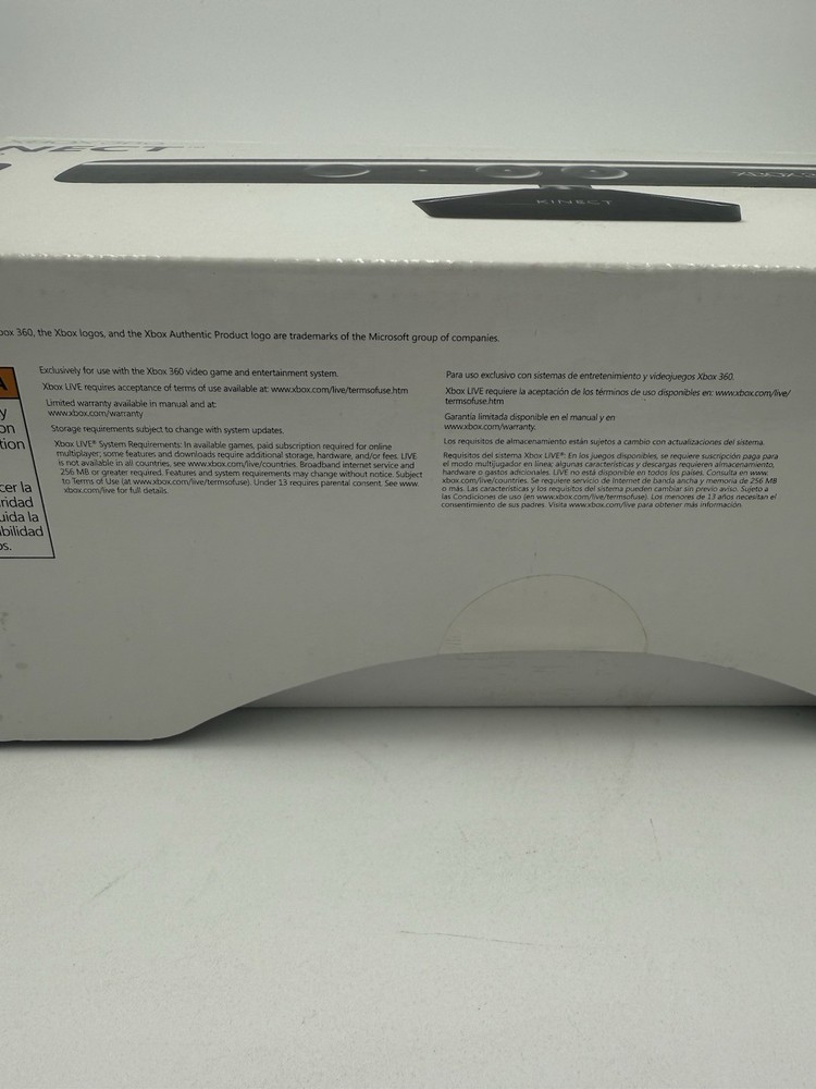 Microsoft LPF-00004 Motion Sensing Gaming Controller Xbox 360 - In Original Box