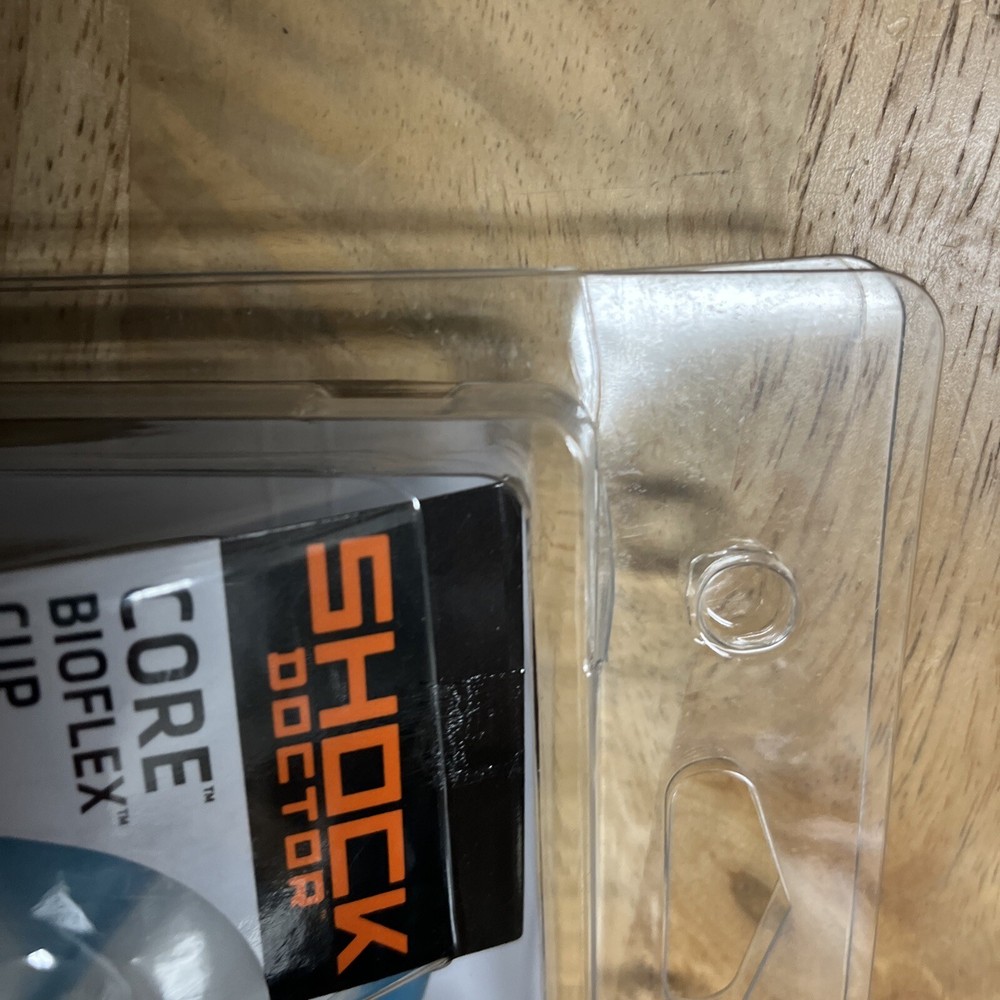 Shock Doctor core BioFlex Cup Boys Medium cup Ages 10-14 NEW