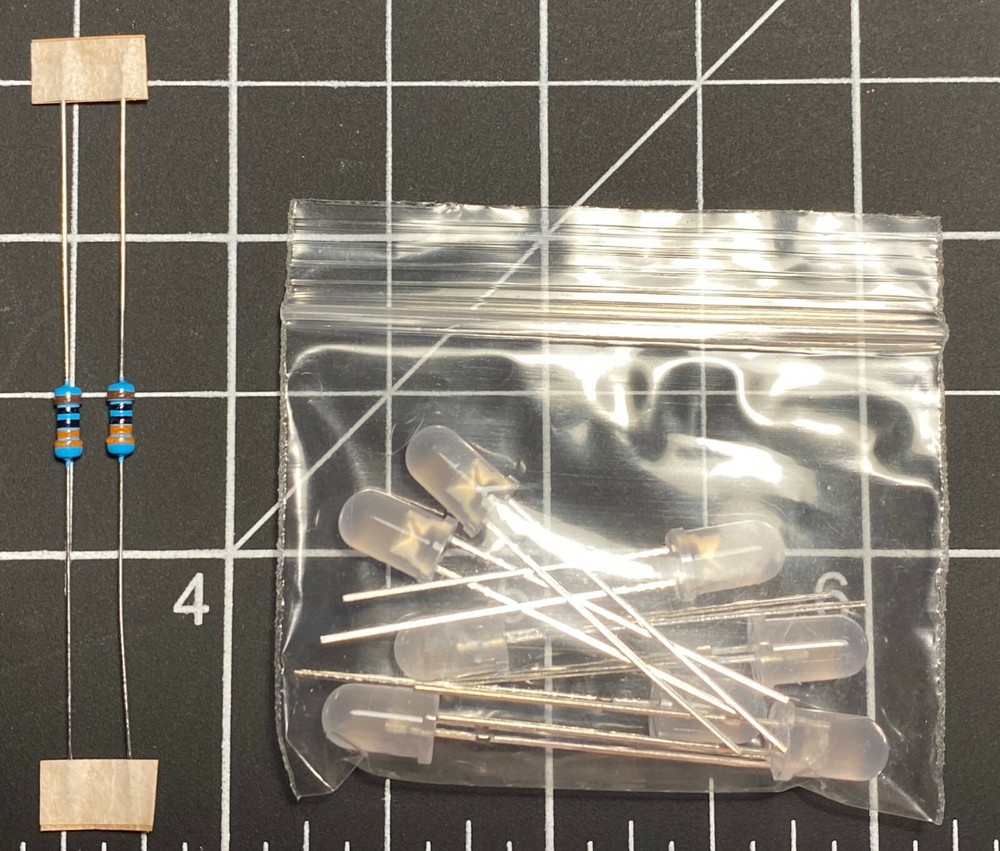 Warm White LED Lamp Replacement kit for Lionel 8-lamp Floodlight Tower