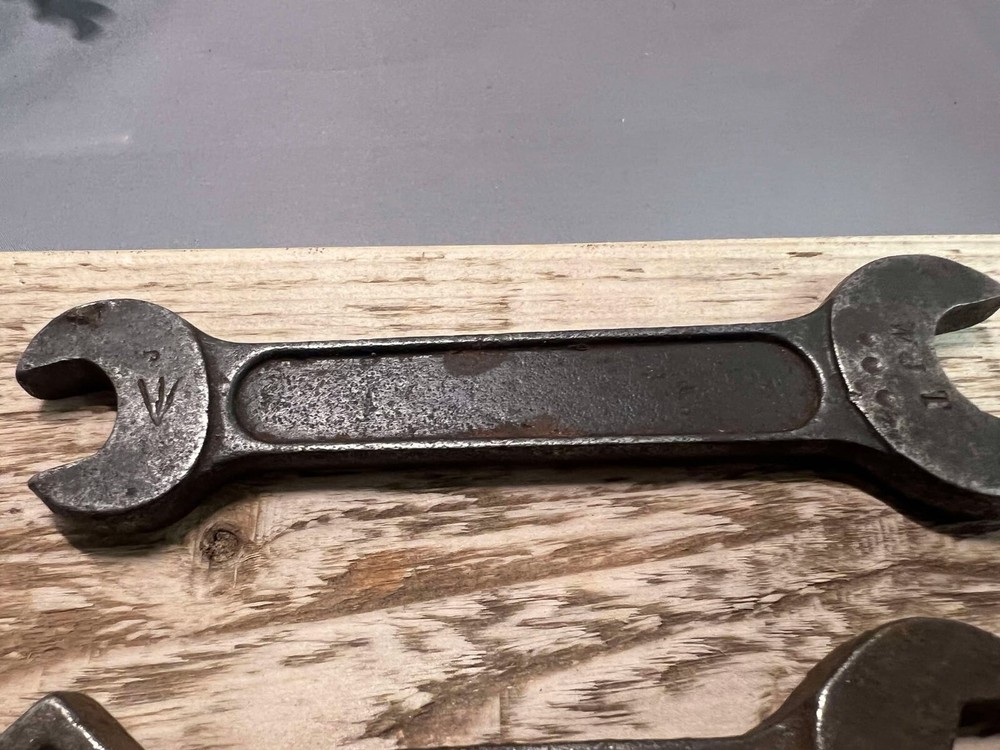 2 x VINTAGE TOOLS - “SEARCHLIGHT” SPANNER & BSA No.6 double ended spanner