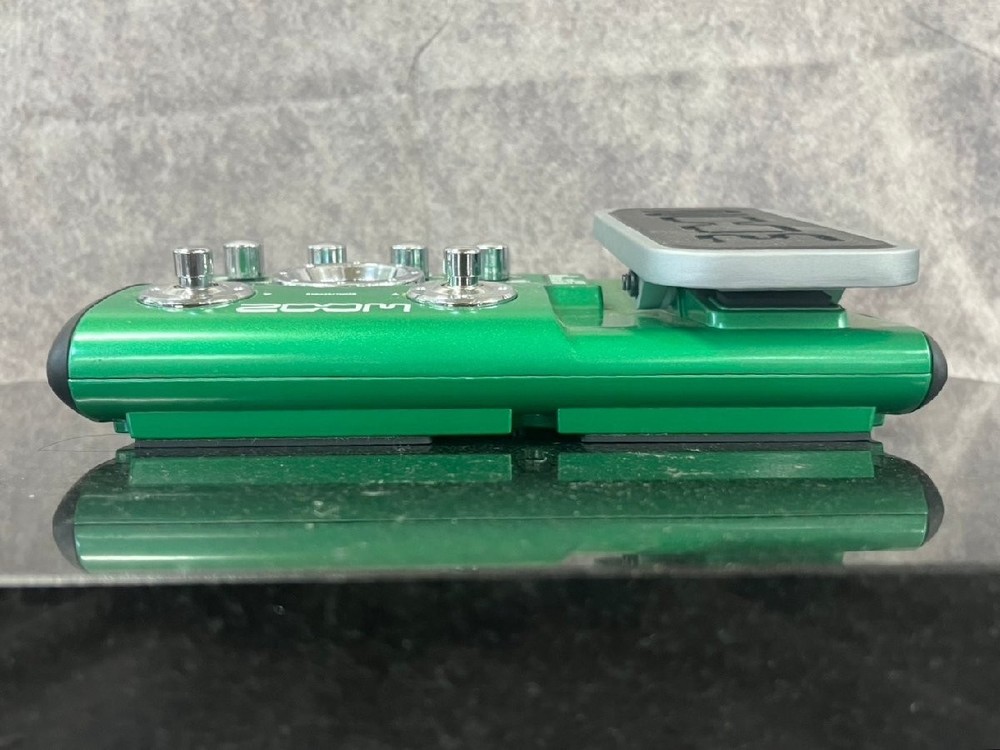 Zoom A2.1u Multi-Effects Guitar Effect Pedal Good GP