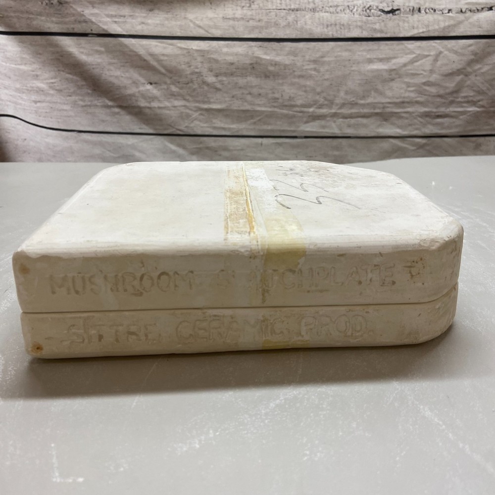 Sittre Ceramic Slip Casting Mold Single Mushroom Switch Plate #33