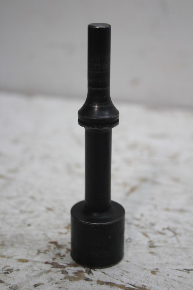 MAC TOOLS Dodge Pneumatic Hub Remover Kit
