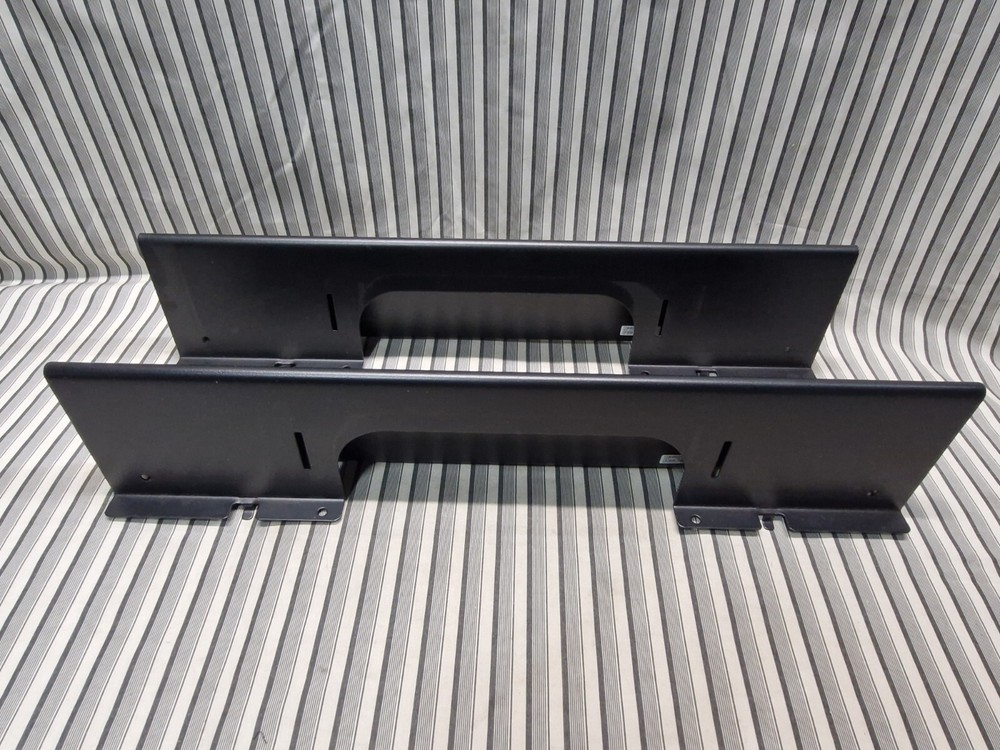 APC AR8172BLK Solid Cable Partition for NetShelter 750mm Front Wide Enclosure
