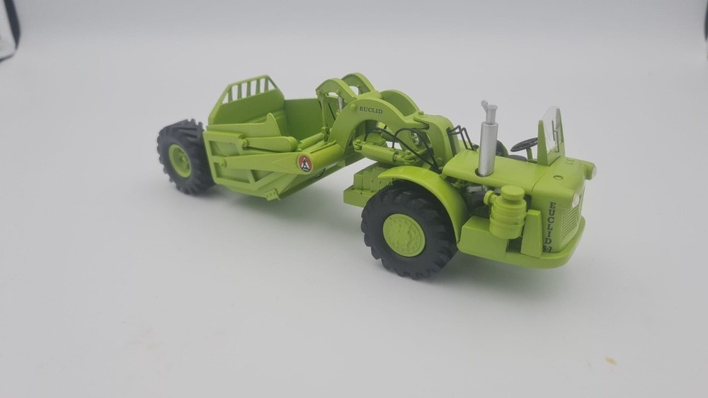 Resin 1/50 Euclid S7 Scraper - Ready Made by Dan Models