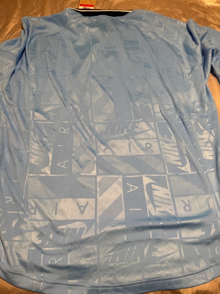 Air Jersey by Nike large