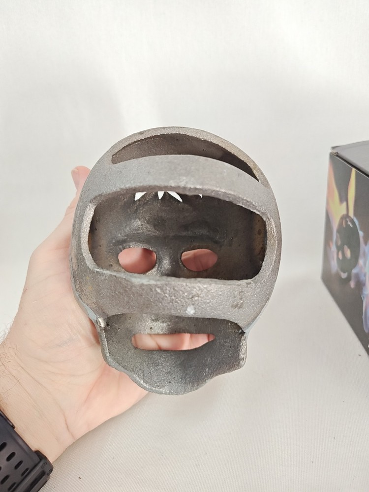 Fire Pit Single Skull Fireplace Firepit Campfire Halloween 1 Piece Open box