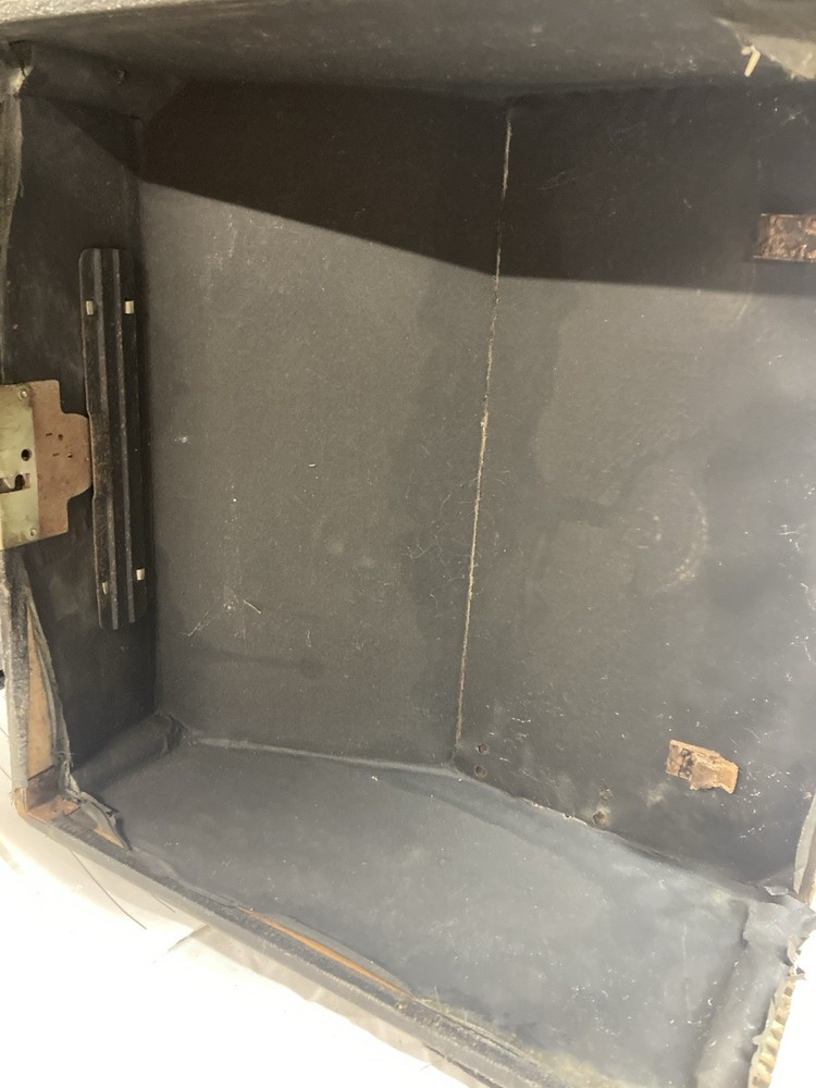 Black Underwood Portable W/case