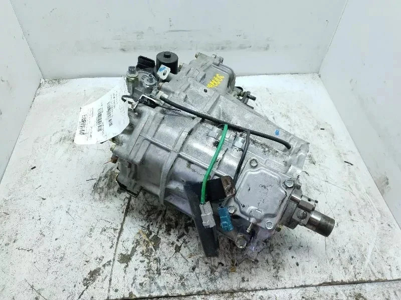 2001-2004 Toyota Sequoia Transfer Case Assembly OEM