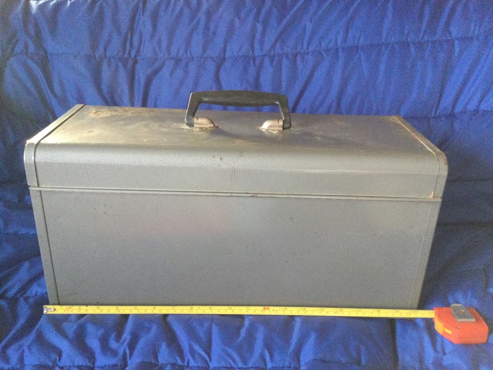Sears Craftman 6512 Tool Box - Vintage - Pre-owned