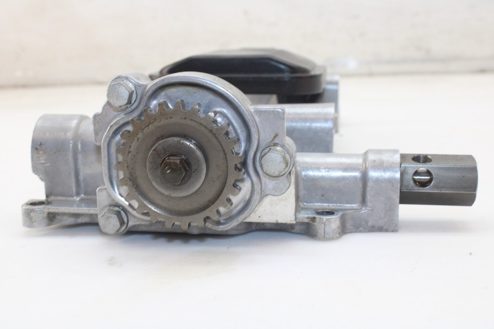 06-07 STX12F ENGINE MOTOR OIL PUMP