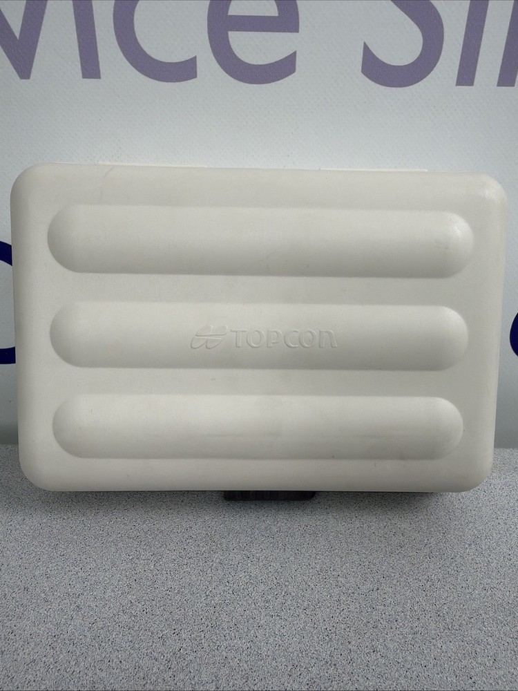 Topcon Auto Refractor/Keratometer Test Eye