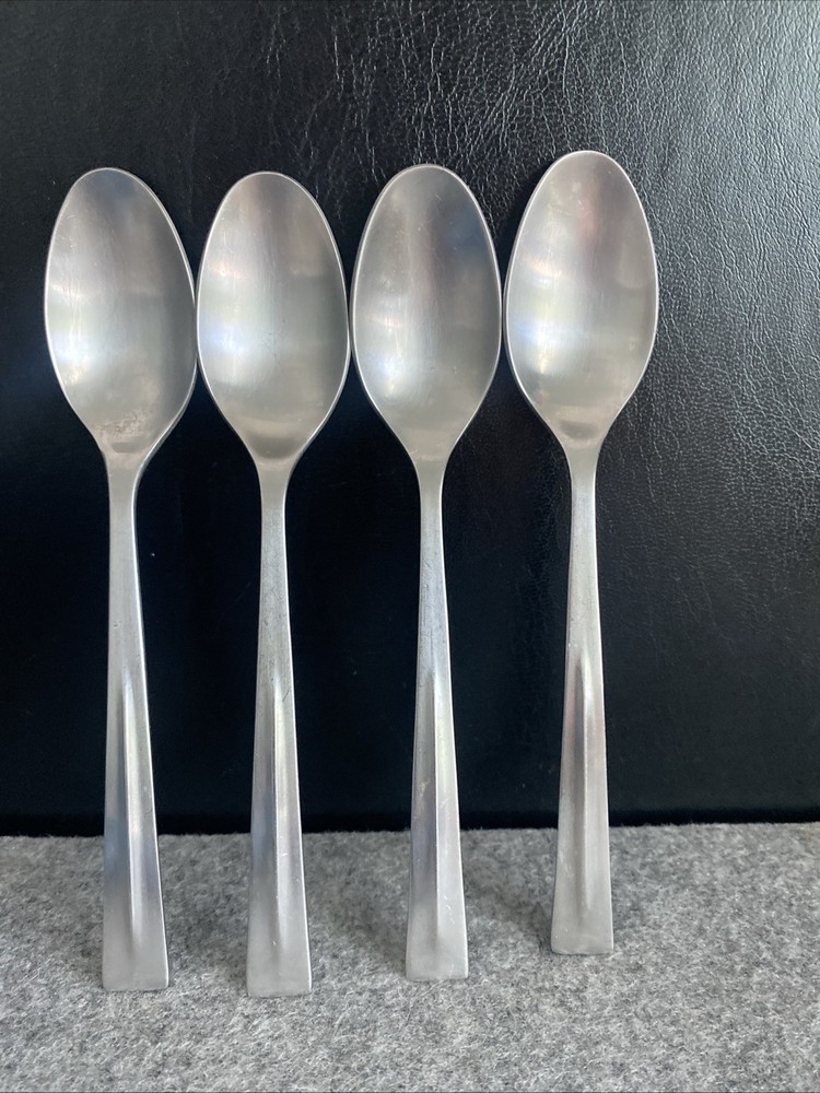 4  Gourmet Settings SOHO Stainless 18/8 Heavy Teaspoons Flatware