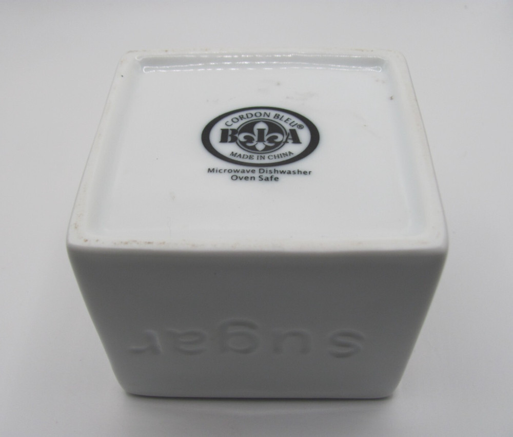 PRE-OWNED CERAMIC "SUGAR" CONTAINER (MISSING TOP)