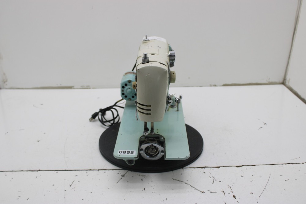 Brother 1630 Sewing Machine - Untested As-is