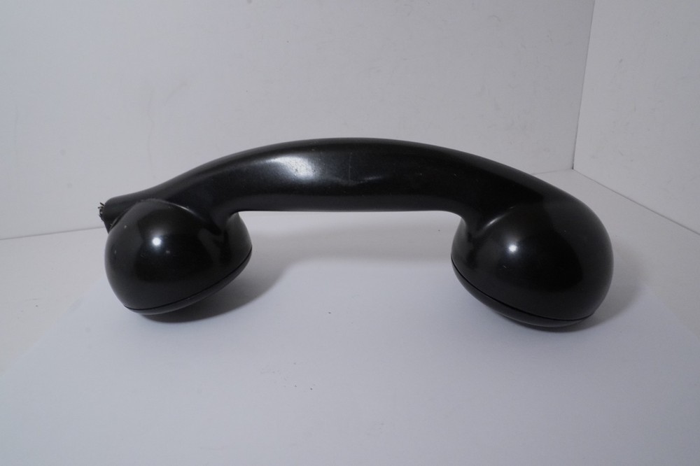 1 Marked KELLOGG BAKELITE HANDSET Cleaned W/ Elements But Sold AS IS & Untested
