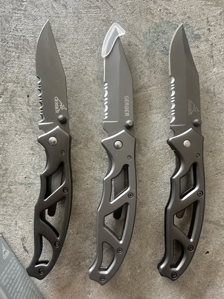 Gerber Paraframe Pocket Knife 3” Serrated