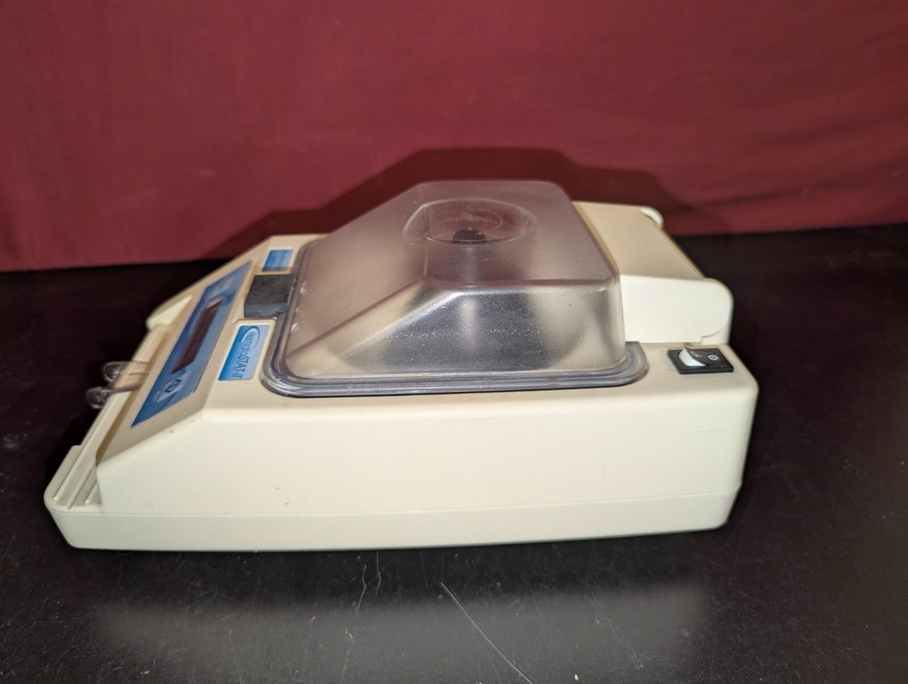 Seperation Technology STI HemataSTAT-II 100-100 Microhematocrit System Microfuge