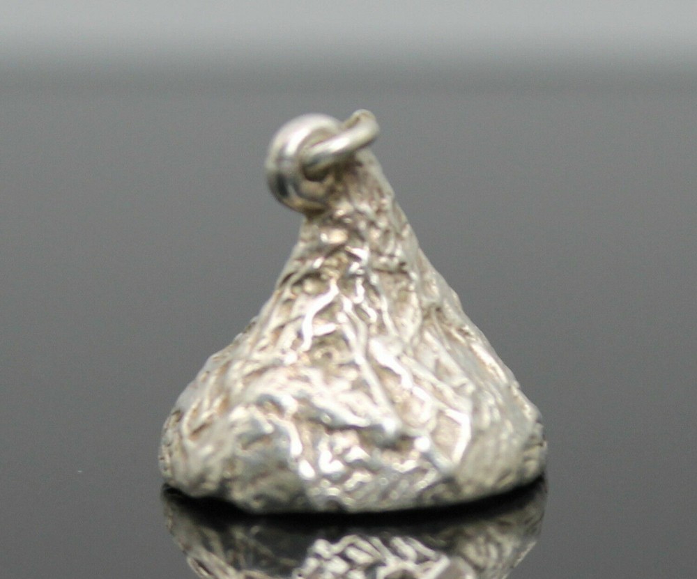 JCF SUPERB SOLID STERLING SILVER 3D MINIATURE HERSHEY'S KISSES CANDY PENDANT CHR