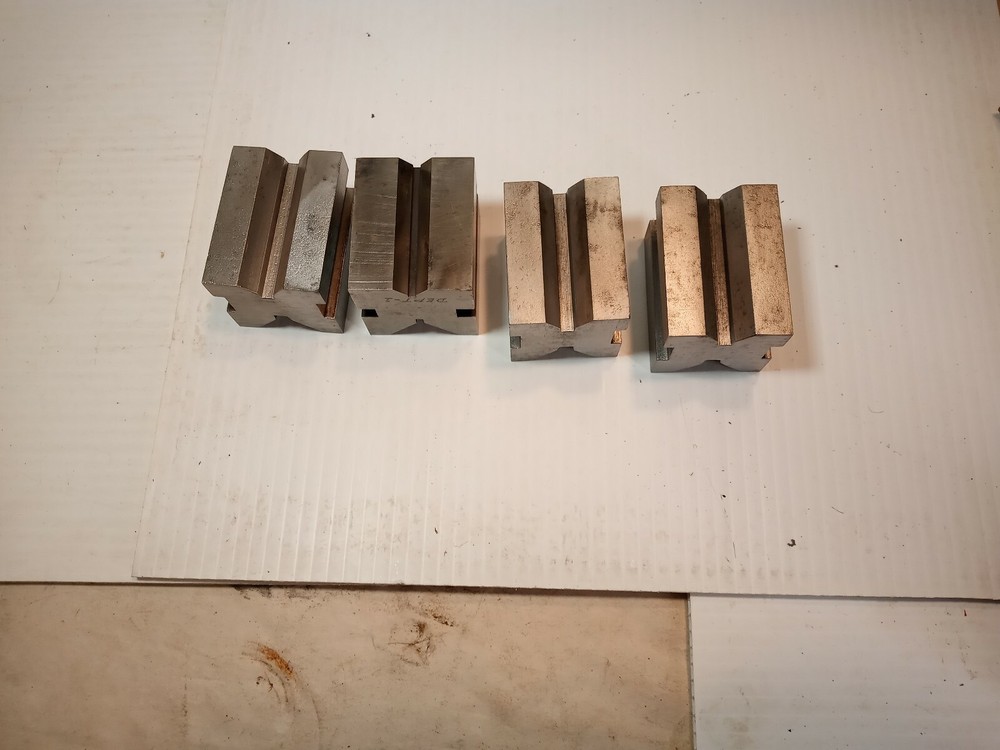 4 Vintage Machinist V Blocks