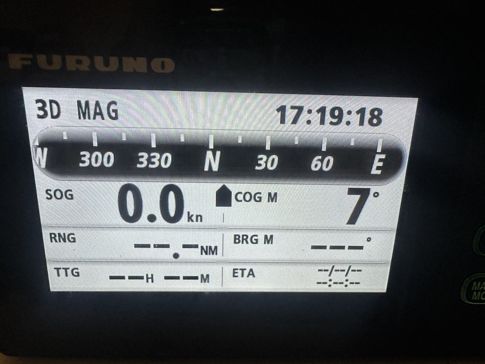 Furuno GPS Navigator GP-39