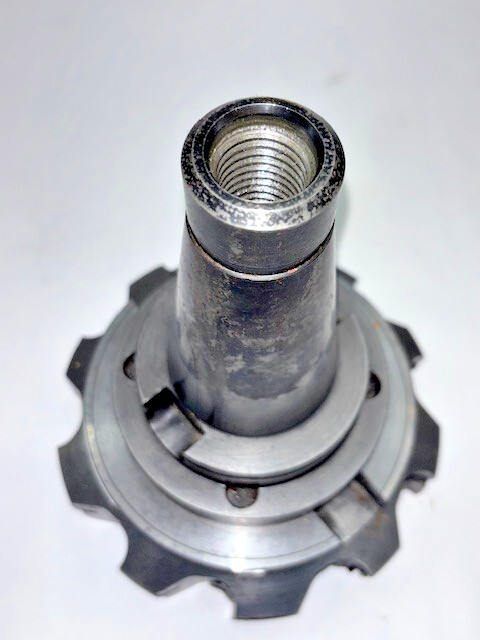 CAT 50 TAPER WITH CUTTER