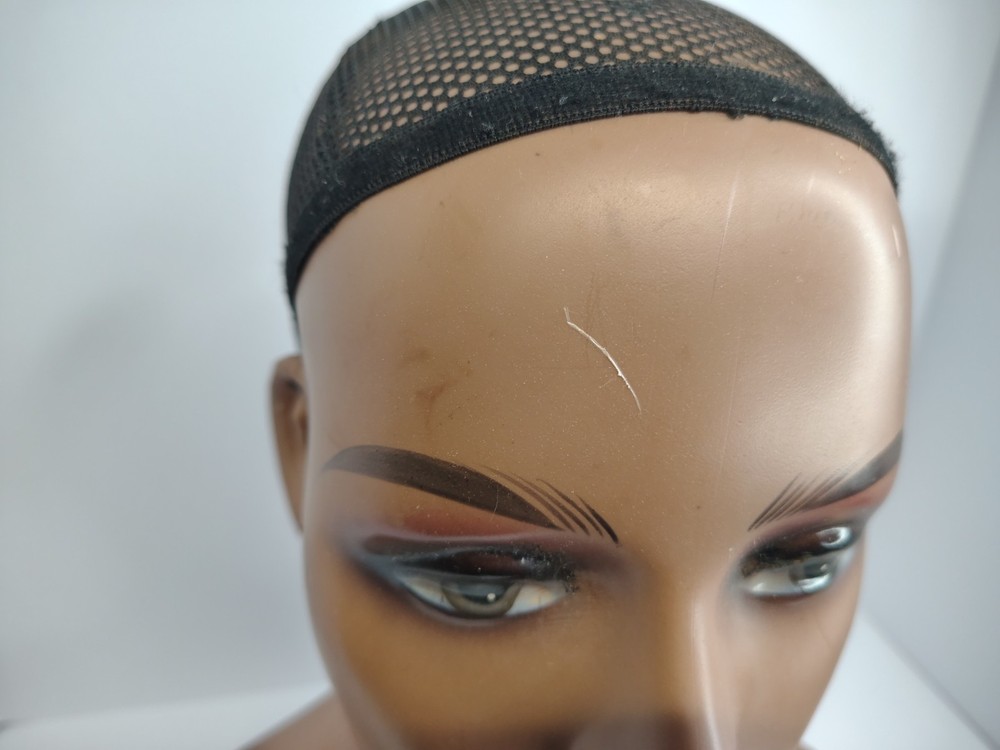Female Mannequin Head With Shoulders