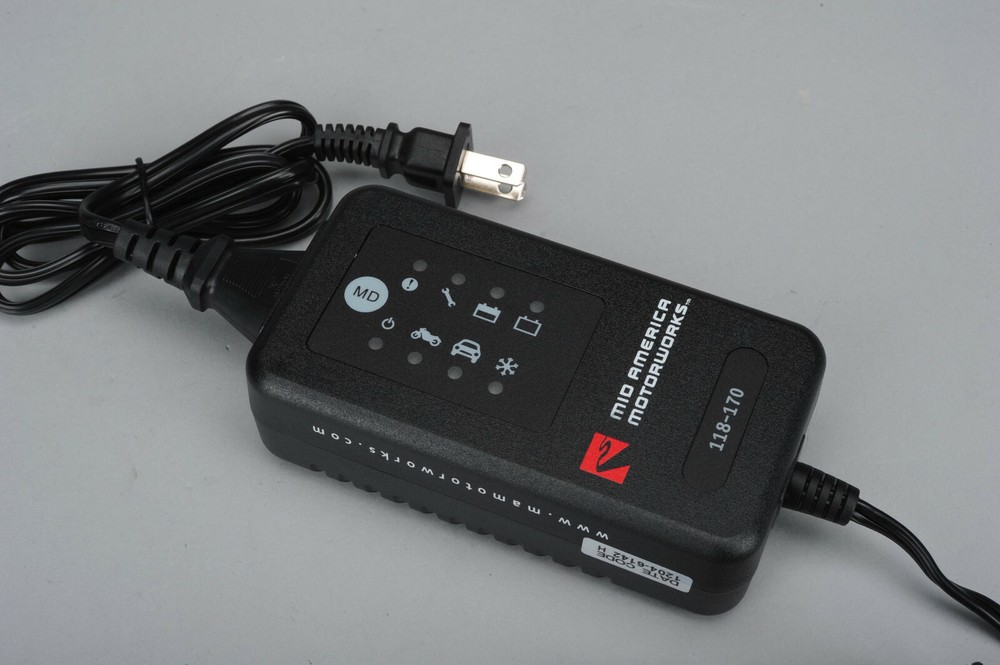 12 Volt Battery Charger with 3 Stage Charging Logic