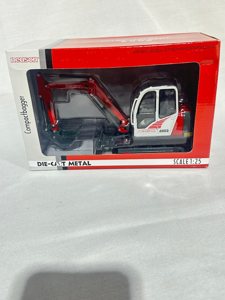 Neuson 6002 Compact Excavator By DCP 1/25th Scale