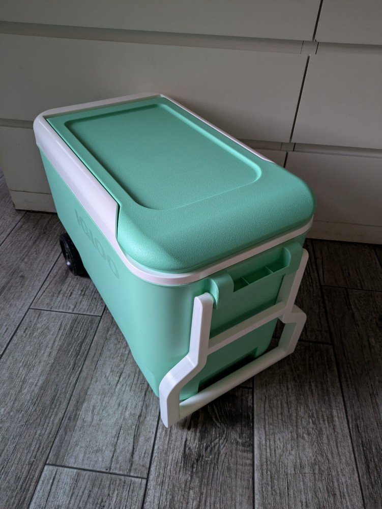 Igloo Wheelie Cool 38qt