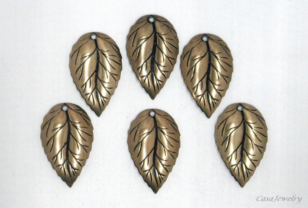 #3455 ANTIQUED GOLD LEAF WITH TOP HANG HOLE - 6 Pcs