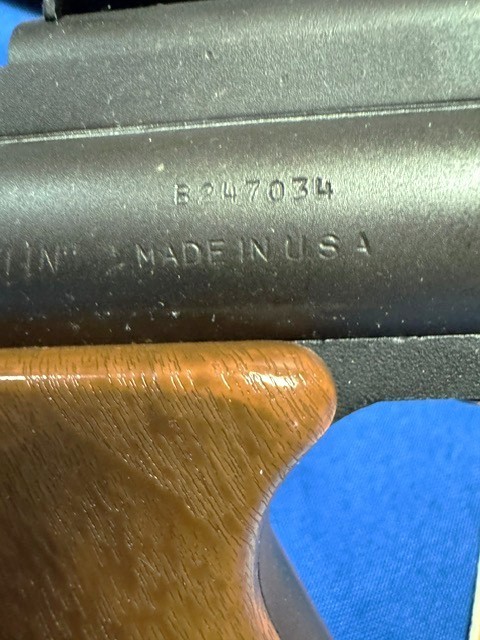 BENJAMIN 137 AIR PISTOL