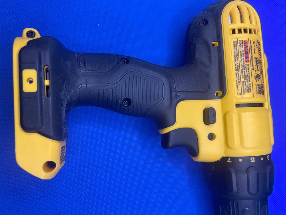 DEWALT DCD771 1/2" cordless drill driver TOOL ONLY