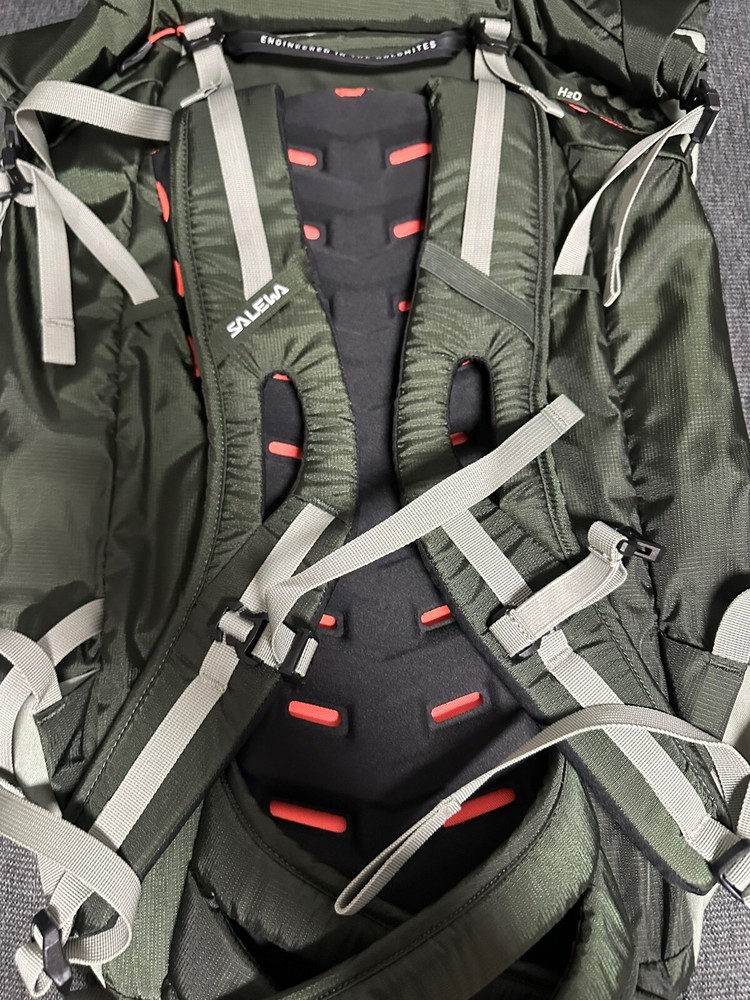 Salewa Puez 40+5L Backpack Grey Green