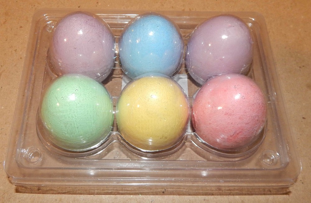Easter Egg Sidewalk Chalks Creatology 6ea Different Colors 2 1/2" x 2" NIB 162J