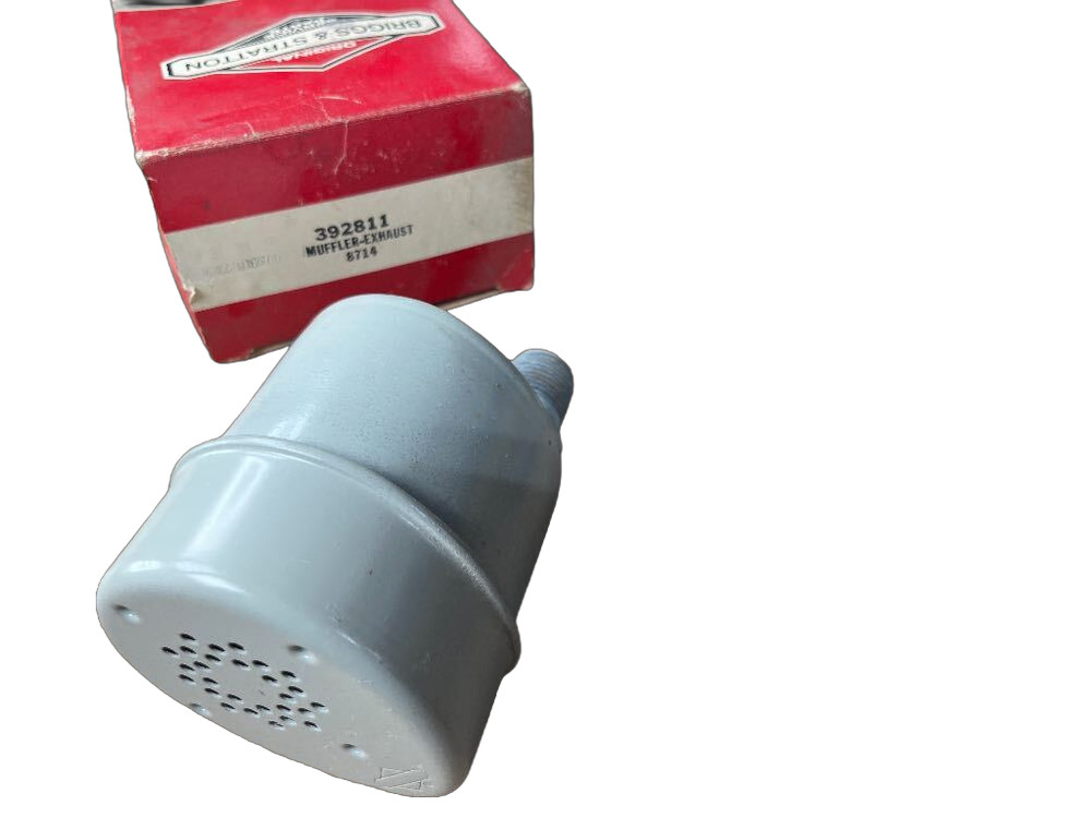 Briggs & Stratton 392811 MUFFLER GRP