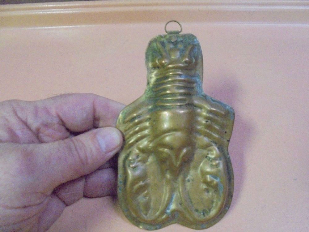 Vintage tin lined copper lobster mold