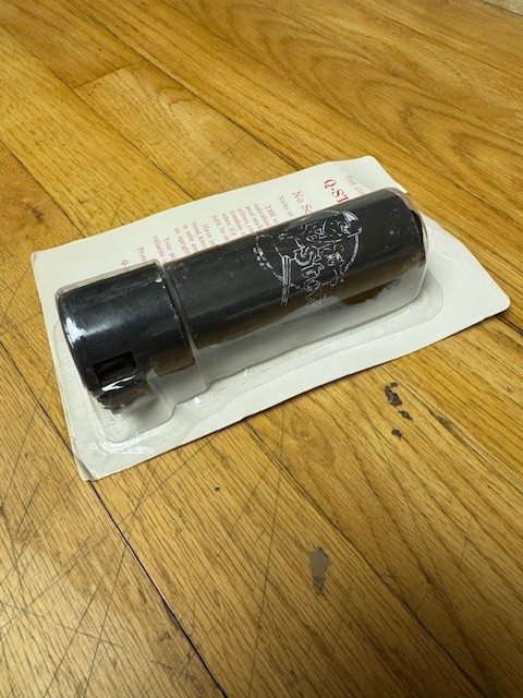 The Q Stow - Pool Cue Holder