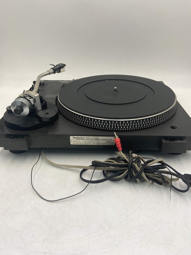 Technics By Panasonic SL-1900 Direct Drive Automatic Turntable System