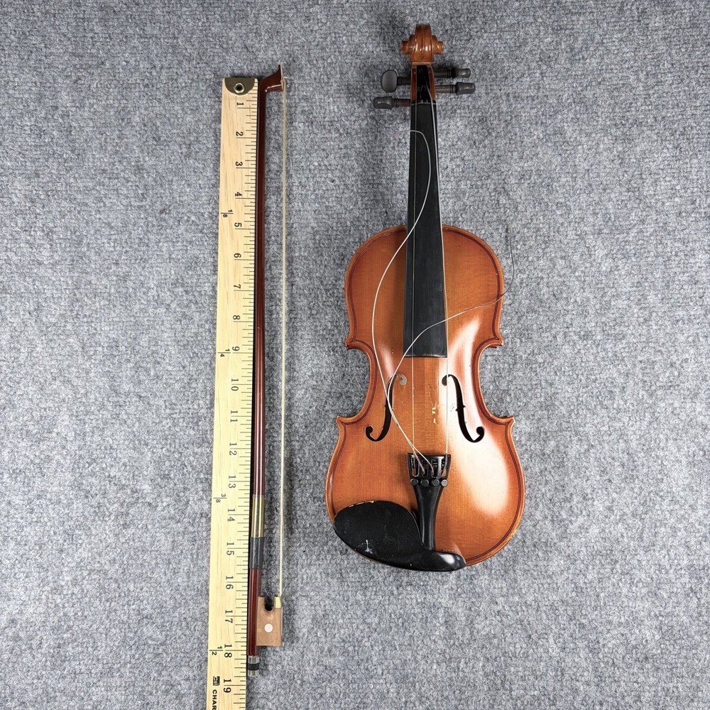Student Violin with Case - needs new strings