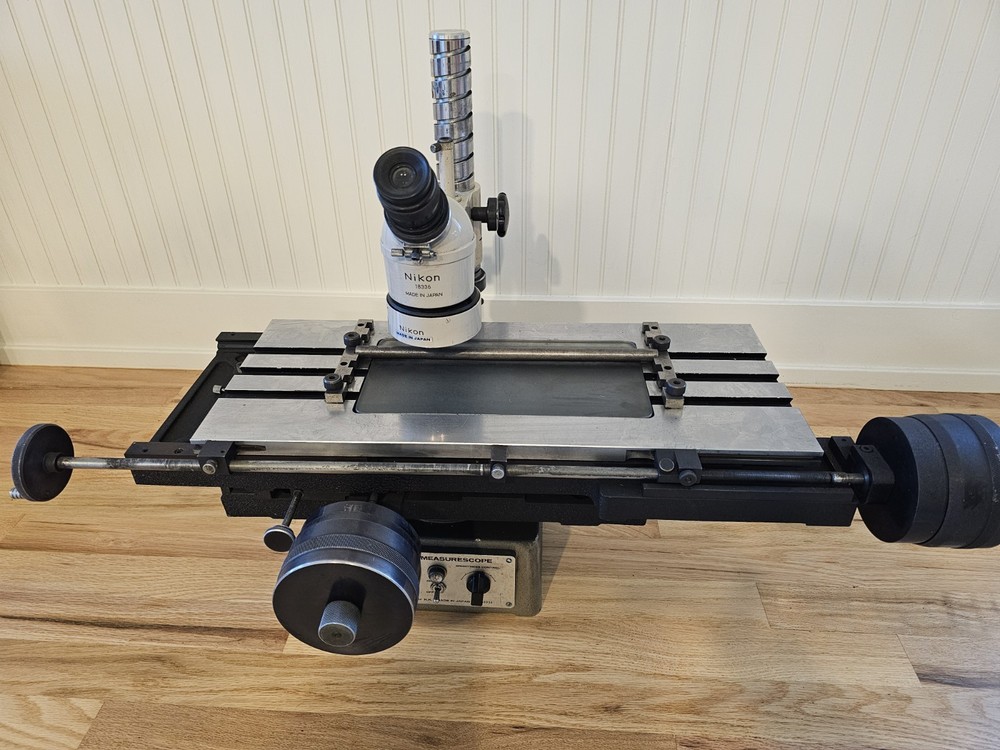 Nikon Measurescope Toolmakers Measuring Microscope X-Y Table Brown & Sharp Dials