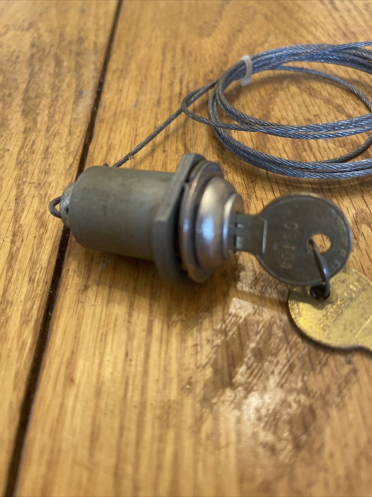 Lock Hudson With Keys Gg104