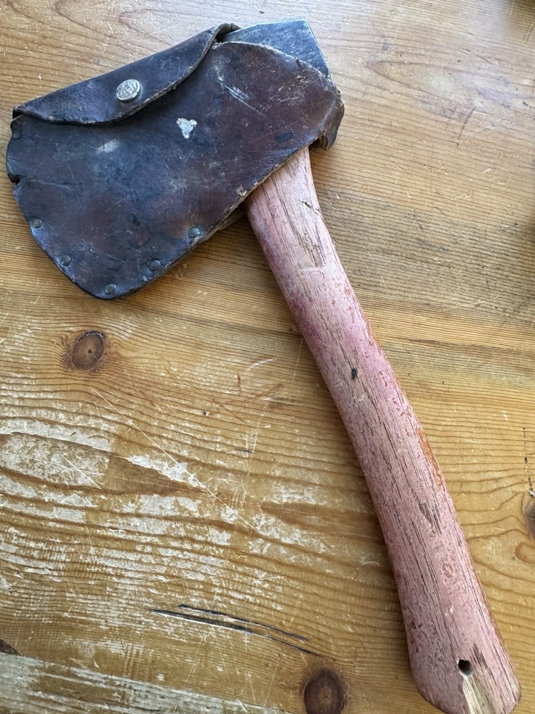 Vintage Plumb BSA Axe/Hatchet, National Pattern